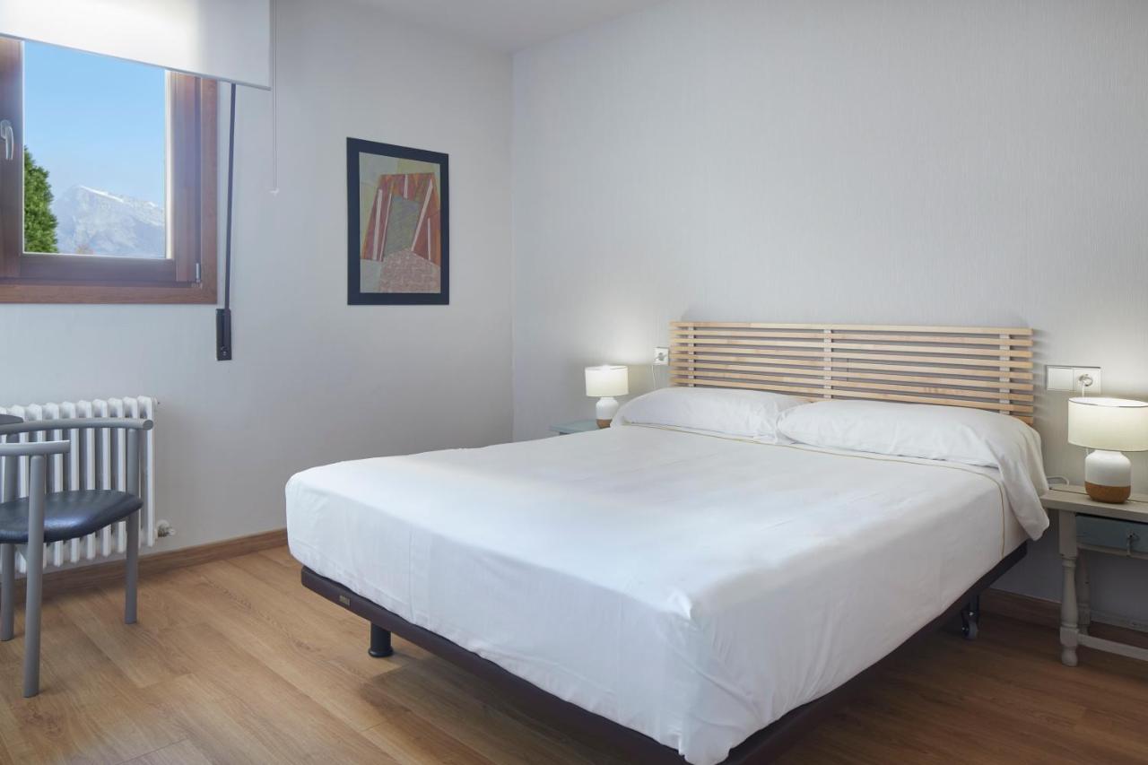Hostal Rural Aritzalko Echarri-Aranaz Dış mekan fotoğraf